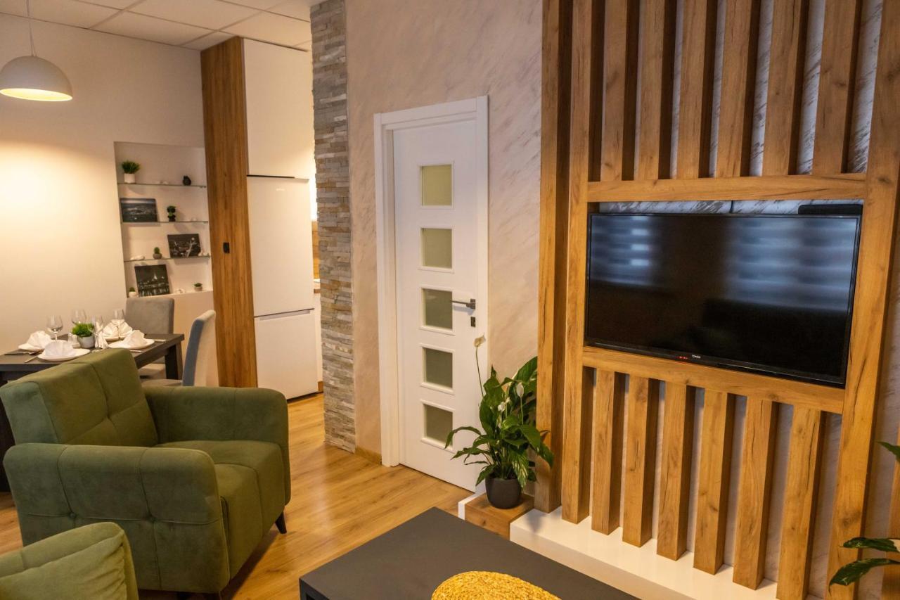 Rubikon Free Parking Apartmani Dusanovac Exterior photo